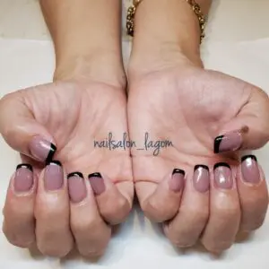 フレンチネイル