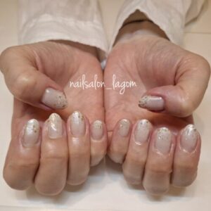 6月の定額ネイル(Ｗグラデーション)