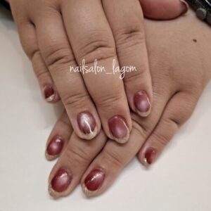 11月の定額ネイル(マグ＆フレンチ)