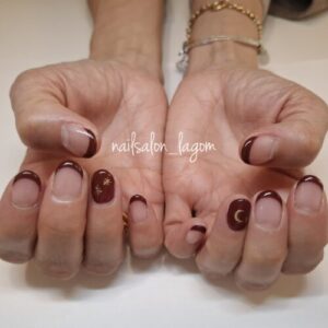 フレンチネイル