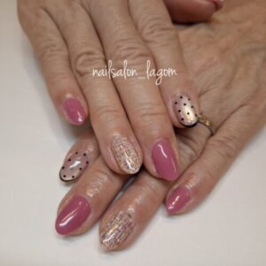 12月の定額ネイル(ドット＆ツィード)