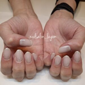 3月の定額ネイル(スキニーミラー×フラッシュ)