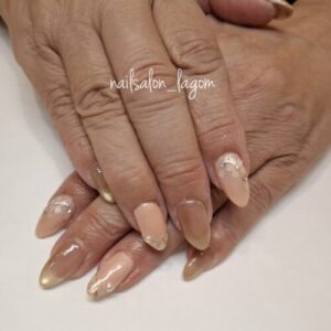 3月の定額ネイル(桜フレンチ)