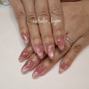 4月の定額ネイル(ビジュー)